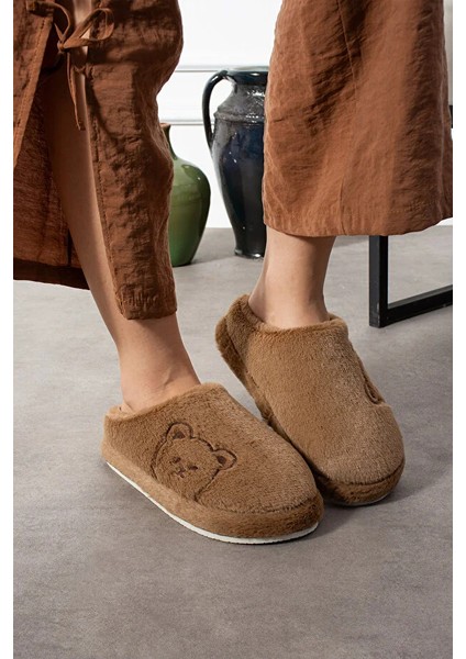 Lucy Ayıcık Nakışlı Kadın Yumuşak Peluş Içi Tüylü Çeyiz Bohça Gelin Ev Terliği modelleri