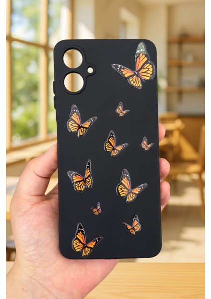 Samsung Galaxy A07 Uyumlu Turuncu Kelebek Desenli Silikon Darbe Emici Korumalı Rubber Kılıf fiyatları
