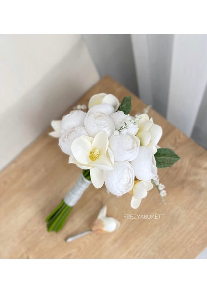Şakayık Manolya Gelin Buketi