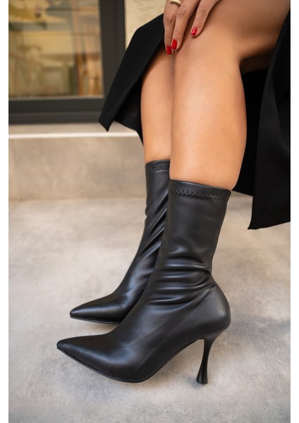 Prino Siyah Deri Streç Bot fiyatları