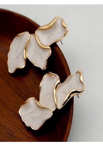 Vıntage Beyaz Çiçek Küpe fiyatları