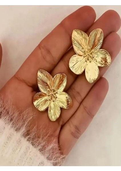 Vintage Tarzı Altın Rengi 3,6 cm Büyük Boy Çiçek Küpe-Altın Kaplama modelleri