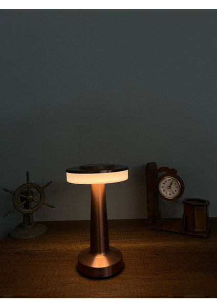 Oslo Şarjlı Masa Lambası