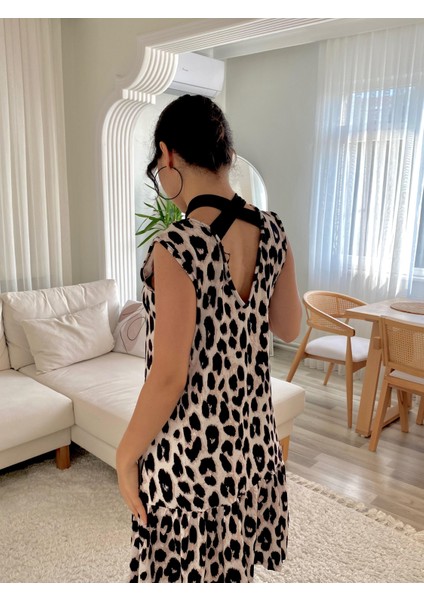 Kadın Kolsuz Sırttan Bağlamalı Fırfırlı Leopar Desenli Süprem Elbise
