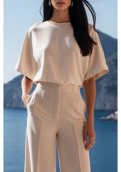 Kadın Kısa Kollu Bisiklet Yaka Bluz Yüksek Bel Cep Detaylı Pantolon Atlas Ikili Takım fiyatları