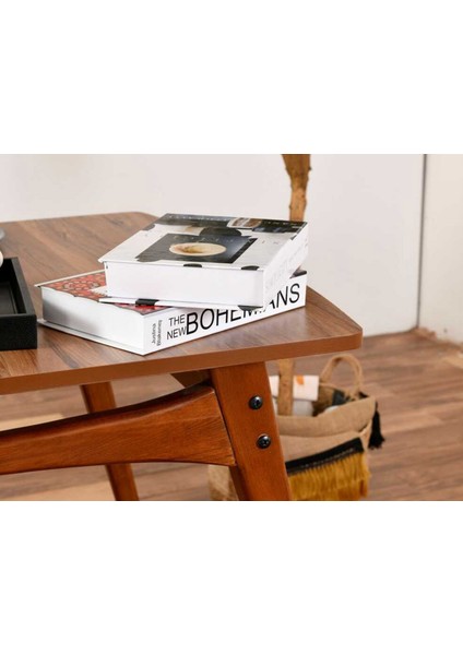 Touch Ahşap Masası Ceviz fırsatları