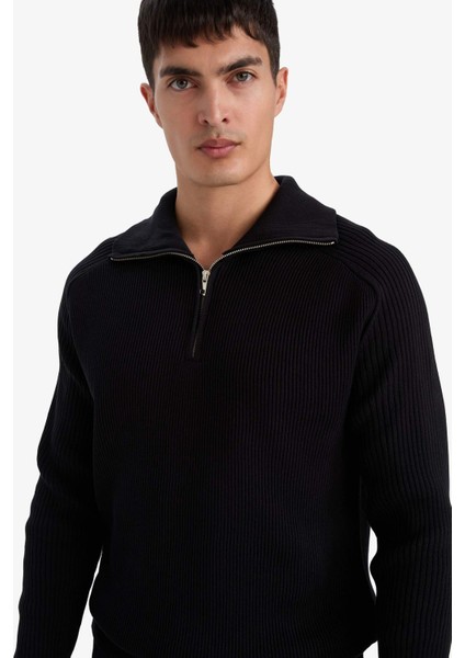 Standart Fit Balıkçı Yaka Yarım Fermuarlı Triko Kazak D4209AX25WN indirimleri