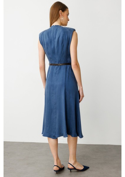 Beli Kemerli Omzu Drapeli Elbise fırsatları