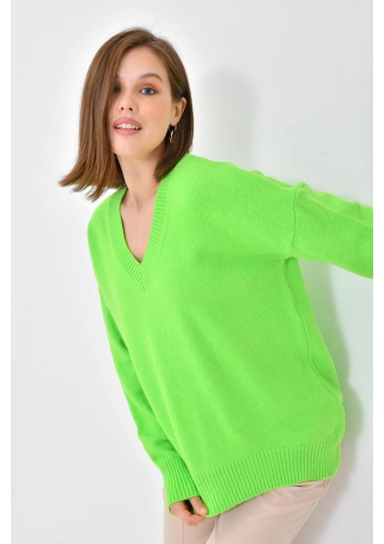 Kadın Kazak Elma Yeşili V Yaka Kazak Yeşil - 8093 fiyatları