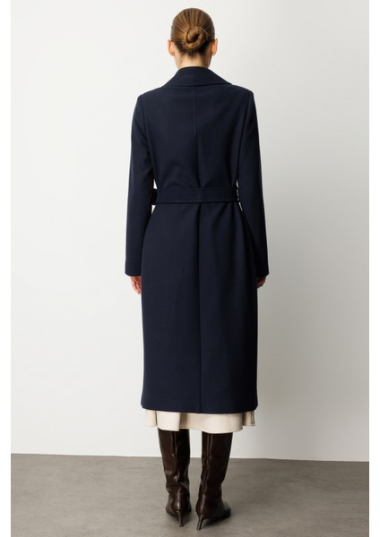 Kadın Beli Kuşaklı Kruvaze Yaka Kaban 6063 Lacivert indirimleri