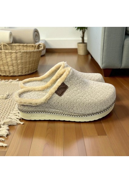 Ortopedik Rahat ve Hafif Önü Kapalı Kadın Ev Terliği indirimleri
