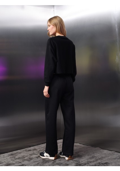 Kadın Crop-Eşofman Takım modelleri