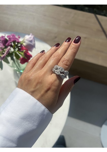 Taşlı Gümüş Zincir Yüzük