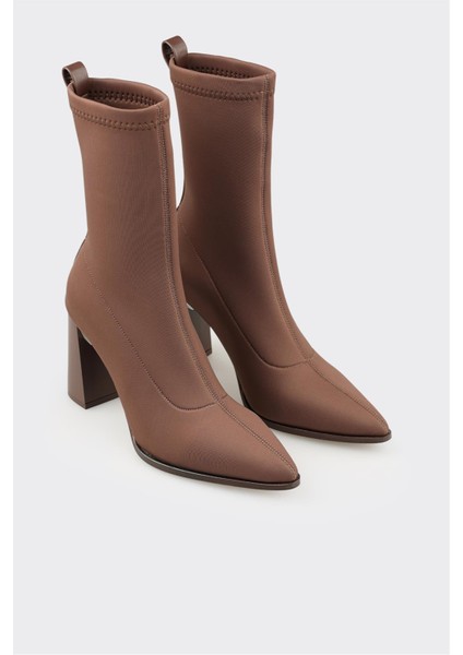 Kahve Kadın Klasik Bot fiyatları