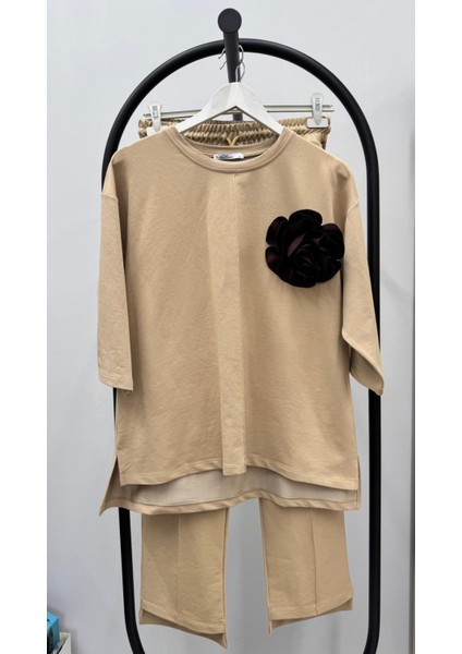 Kadın Büyük Beden Truvakar Kol Çiçek Detaylı Iki Iplik Eşofman Takımı 8224-26 modelleri