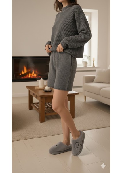 Kadın Peluş Tüylü Köpek Figürlü Rahat Ev Botu Pandufu Terlik