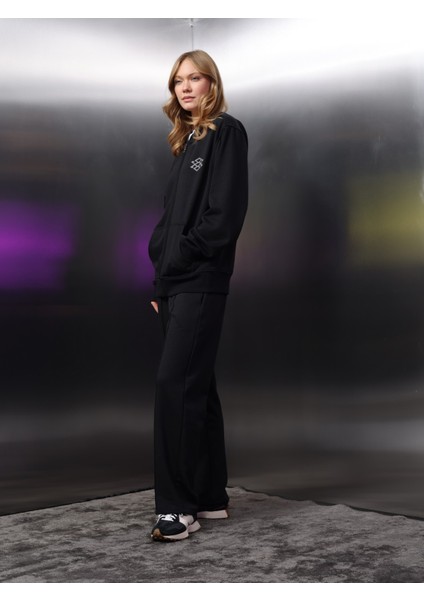 Kadın Nakış Detay Fermuarlı Sweat Takım fiyatları