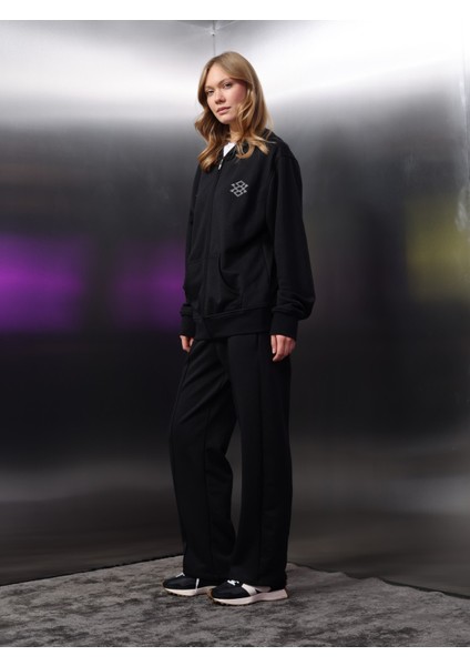 Kadın Nakış Detay Fermuarlı Sweat Takım