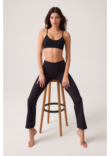 x Ece Siyah Bel Detaylı Ispanyol Paça Pantolon Ruched & Flared