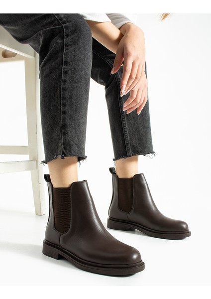 Kadın Siyah Düz Topuklu Chelsea Bot