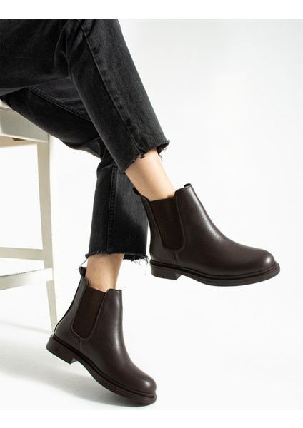 Kadın Siyah Düz Topuklu Chelsea Bot fırsatları