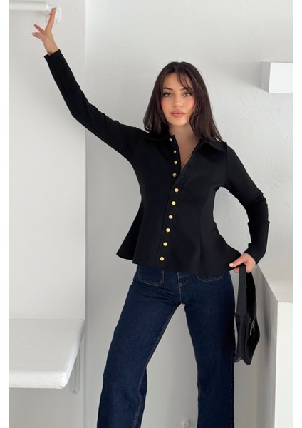 Kadın Altın Düğmeli Peplum Gömlek & Bluz – Güçlü & Şehirli Stil fiyatları
