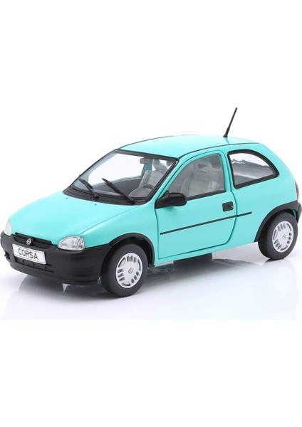 1:24 Whitebox 1993 Opel Corsa B