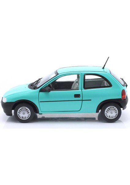 1:24 Whitebox 1993 Opel Corsa B fiyatları
