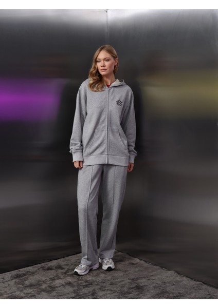 Kadın Nakış Detay Fermuarlı Sweat Takım