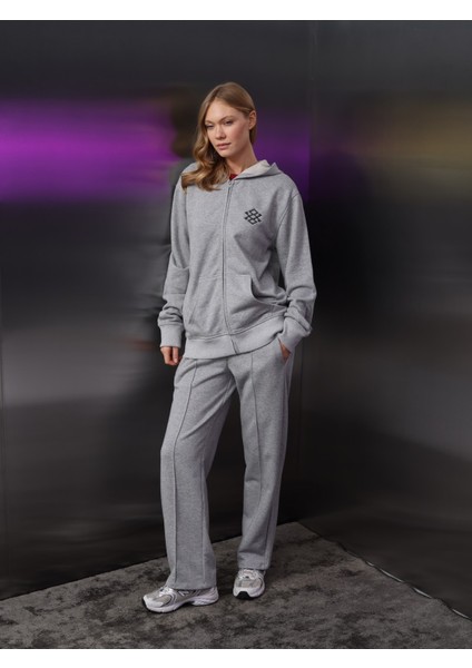 Kadın Nakış Detay Fermuarlı Sweat Takım