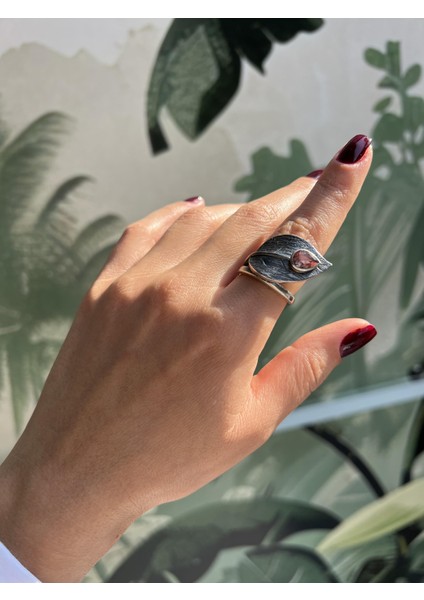 El Işi Tasarım Zultanit Taşlı Yaprak Yüzük