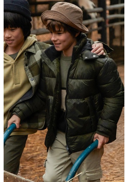 Erkek Çocuk 10-18 Yaş Dolgulu Mont Haki