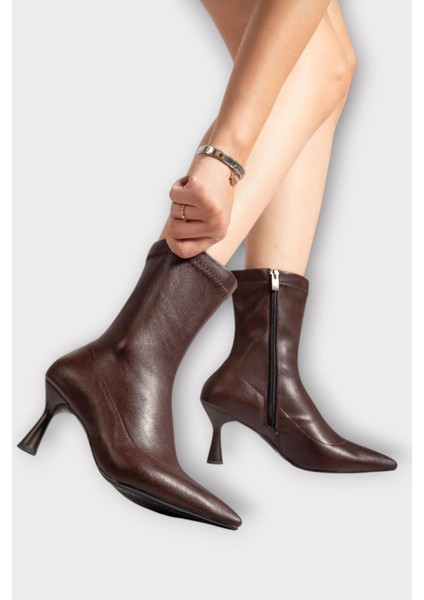 Sivri Burun İnce Topuklu Streç Kadın Bot KAHVERENGİ modelleri