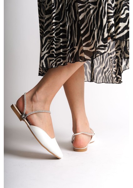 Carolıne Lastikli Ortopedik Rahat Taban Bilekten Taş Detaylı Kadın Babet Ayakkabı Ckt - Beyaz fiyatları