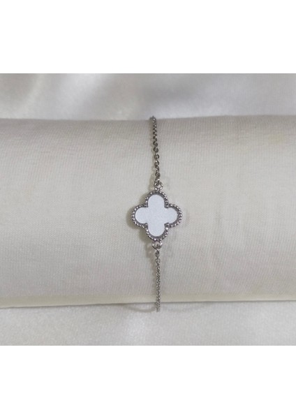 Zarif Dört Yapraklı Yonca Tasarımlı Kadın Bileklik fiyatları