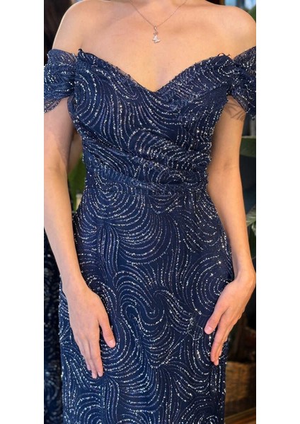 Lacivert Madonna Yaka Sırt Dekolteli Düz Kesim Simli Uzun Abiye Elbise 11113-04 fırsatları