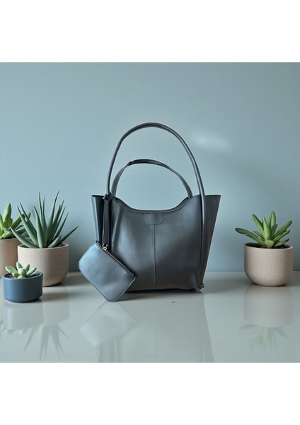 Büyük Boy Cüzdan Detaylı Kadın Omuz Çantası