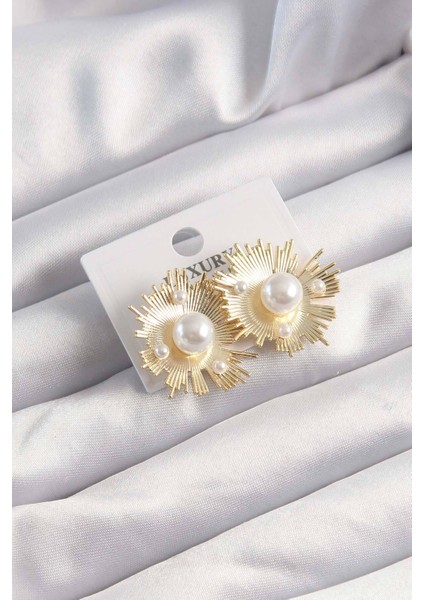 Pirinç Gold Renk Zirkon Taşlı Parlayan Inci Taneleri Küpe