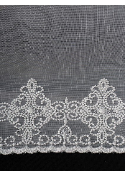 Etek Nakış Işlemeli Tül Perde (1/3 Sık Pile)