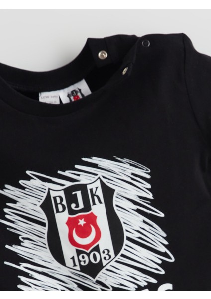 Yeni Sezon Beşiktaş Baskılı Erkek Bebek Şortlu Takım fırsatları