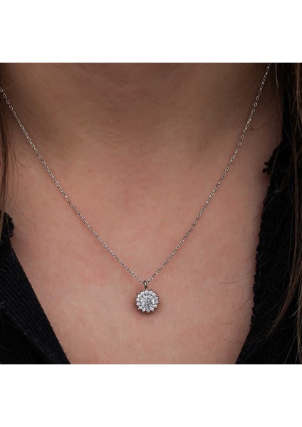 Gümüş Minimal Yuvarlak Anturaj Kadın Kolye