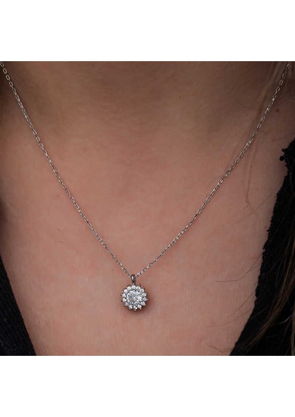 Gümüş Minimal Yuvarlak Anturaj Kadın Kolye