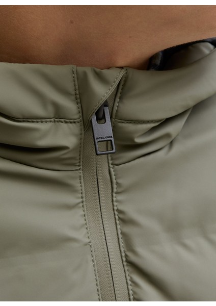 Yeşil Erkek Çocuk Şişme Mont 12279248 fırsatları