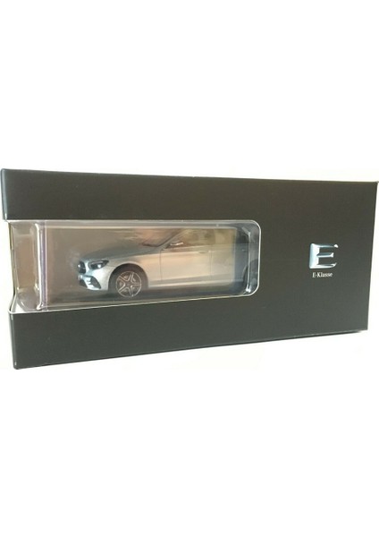 1:43 Iscale 2020 Mercedes Benz E-Class (W213) Facelift fırsatları