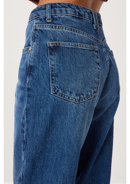 Kesik Paça Soluk Efektli Jean P0292 LRI0023 Koyu Mavi indirimleri