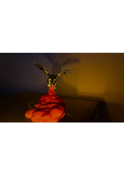 Ateş Püskürten Ejderha Figür-Lambader