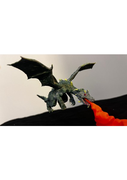 Ateş Püskürten Ejderha Figür-Lambader