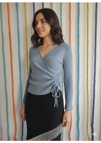 1587 Kruvaze Bağcık Detaylı Yumoş Triko Bluz