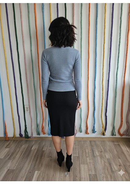 1587 Kruvaze Bağcık Detaylı Yumoş Triko Bluz fiyatları