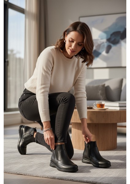 Erase Siyah Fermuarlı Kadın Yarım Bot modelleri